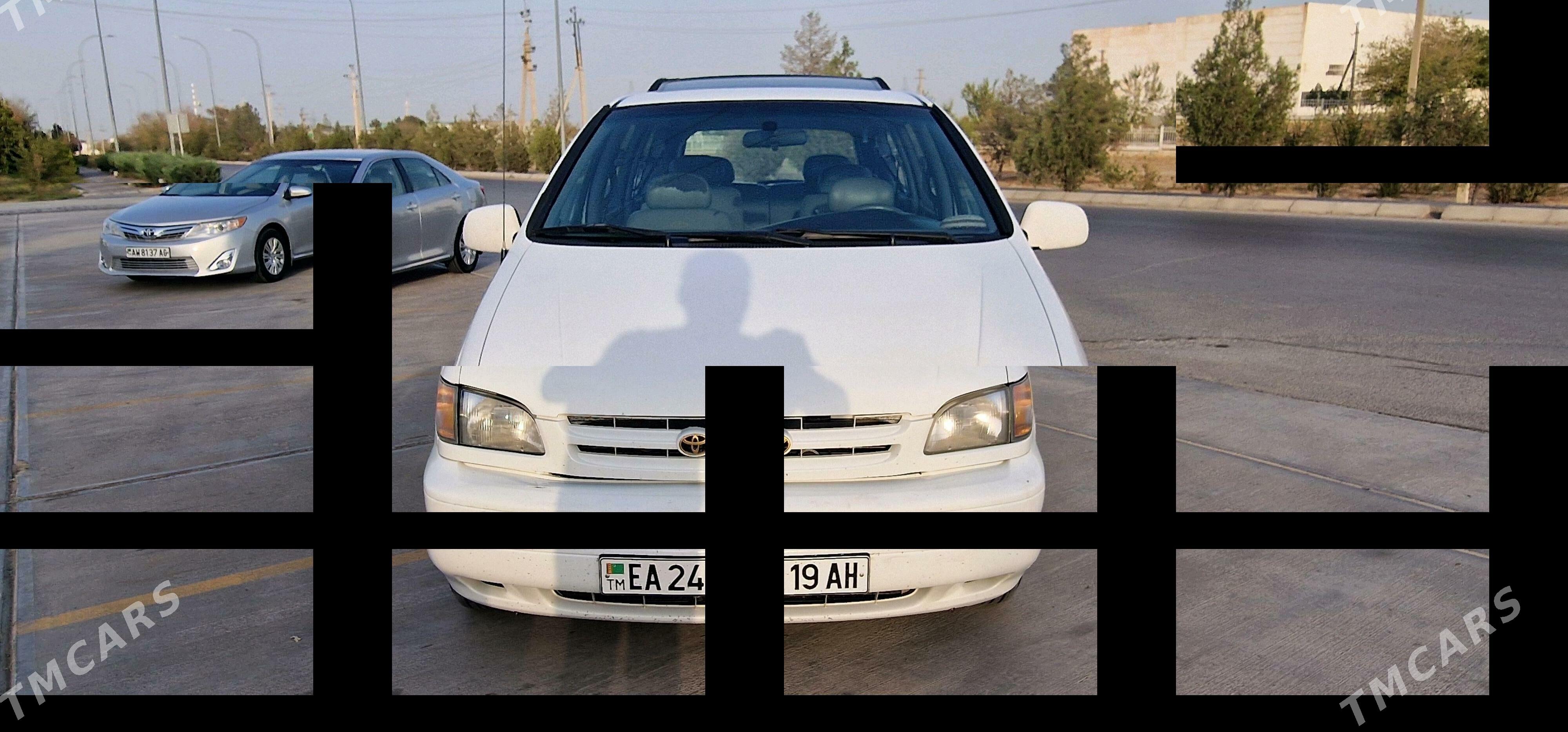 Toyota Sienna 2000 - 165 000 TMT - Ашхабад - img 2