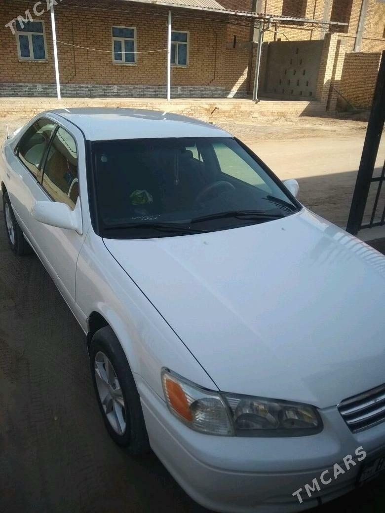 Toyota Camry 1998 - 105 000 TMT - Kerki - img 2