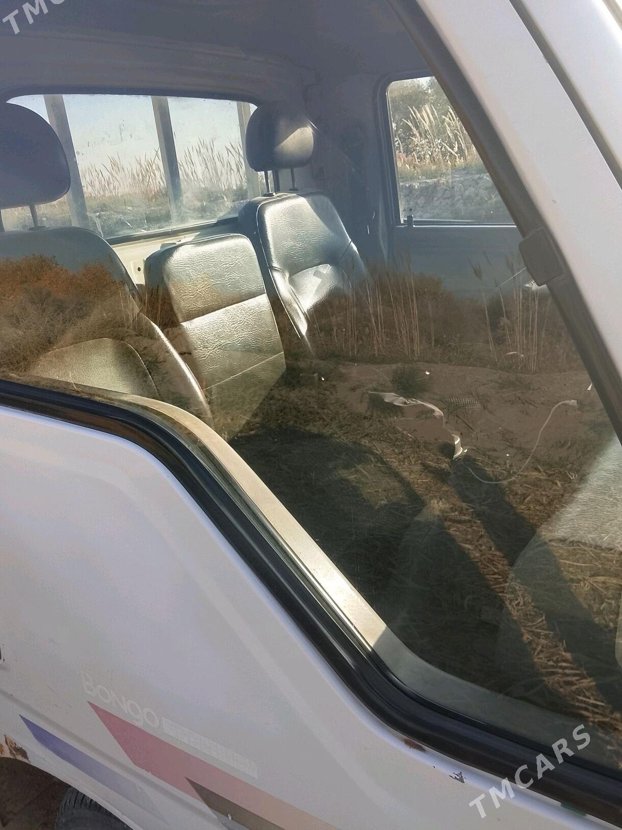 Kia Bongo 2002 - 95 000 TMT - Görogly (Tagta) - img 3