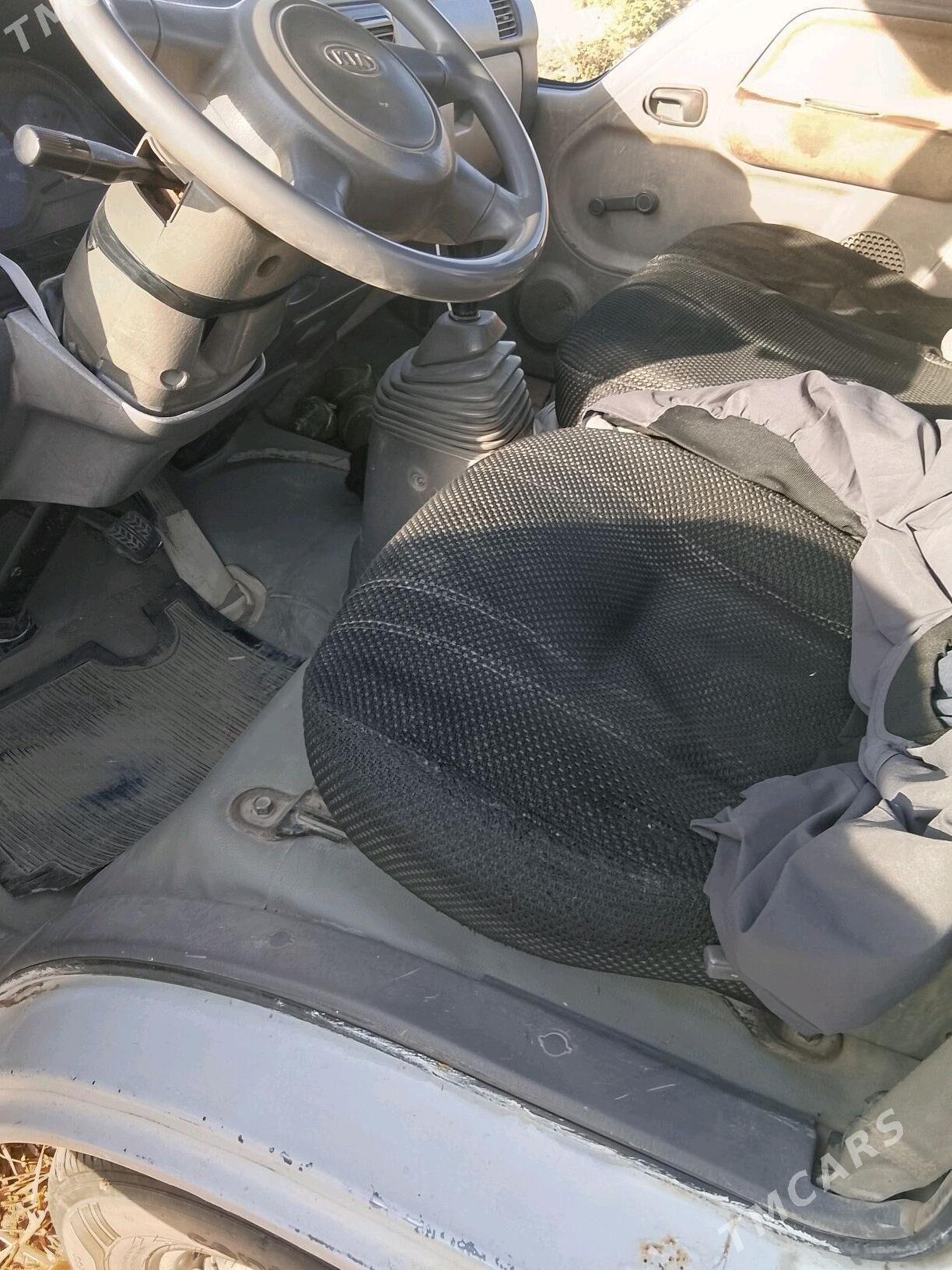 Kia Bongo 2002 - 95 000 TMT - Görogly (Tagta) - img 4