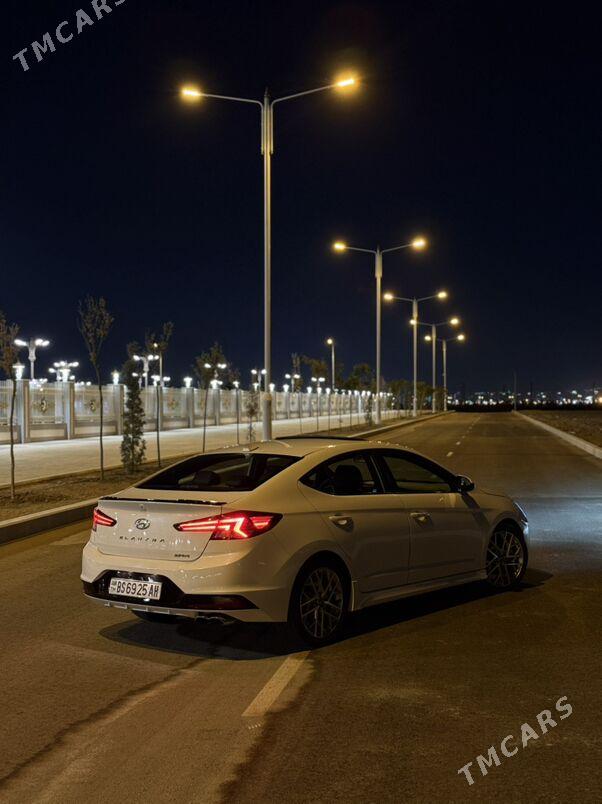 Hyundai Elantra 2020 - 235 000 TMT - Aşgabat - img 3