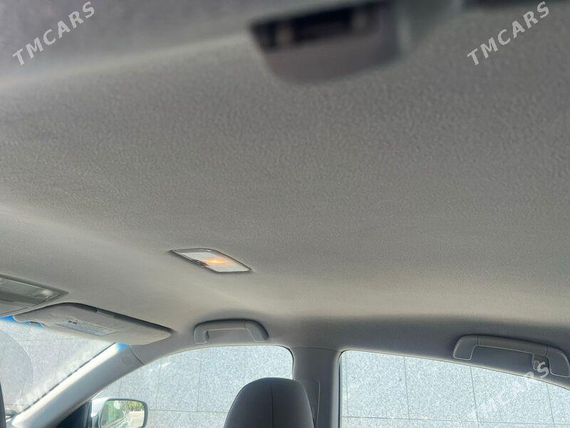 Toyota Camry 2010 - 220 000 TMT - Kim raýon - img 4