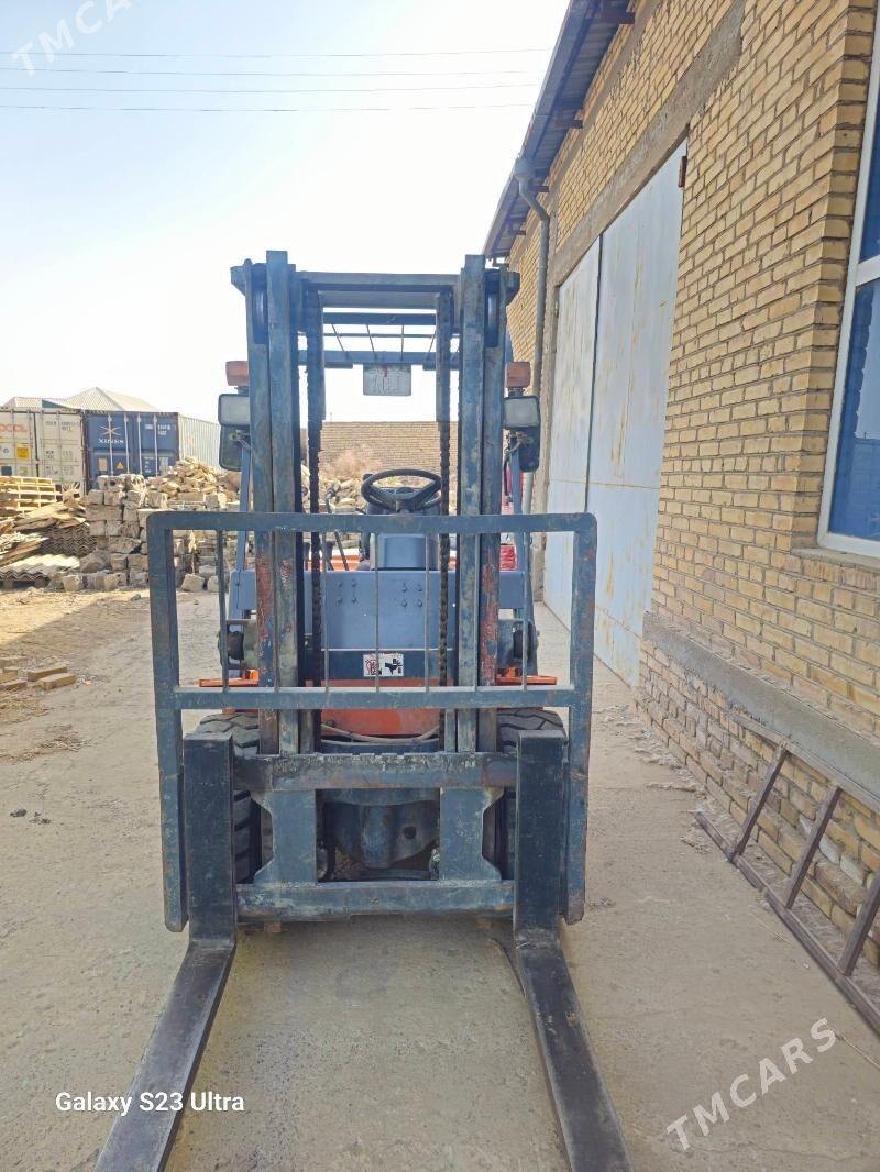 Heli CPCD30 2016 - 145 000 TMT - Керки - img 4