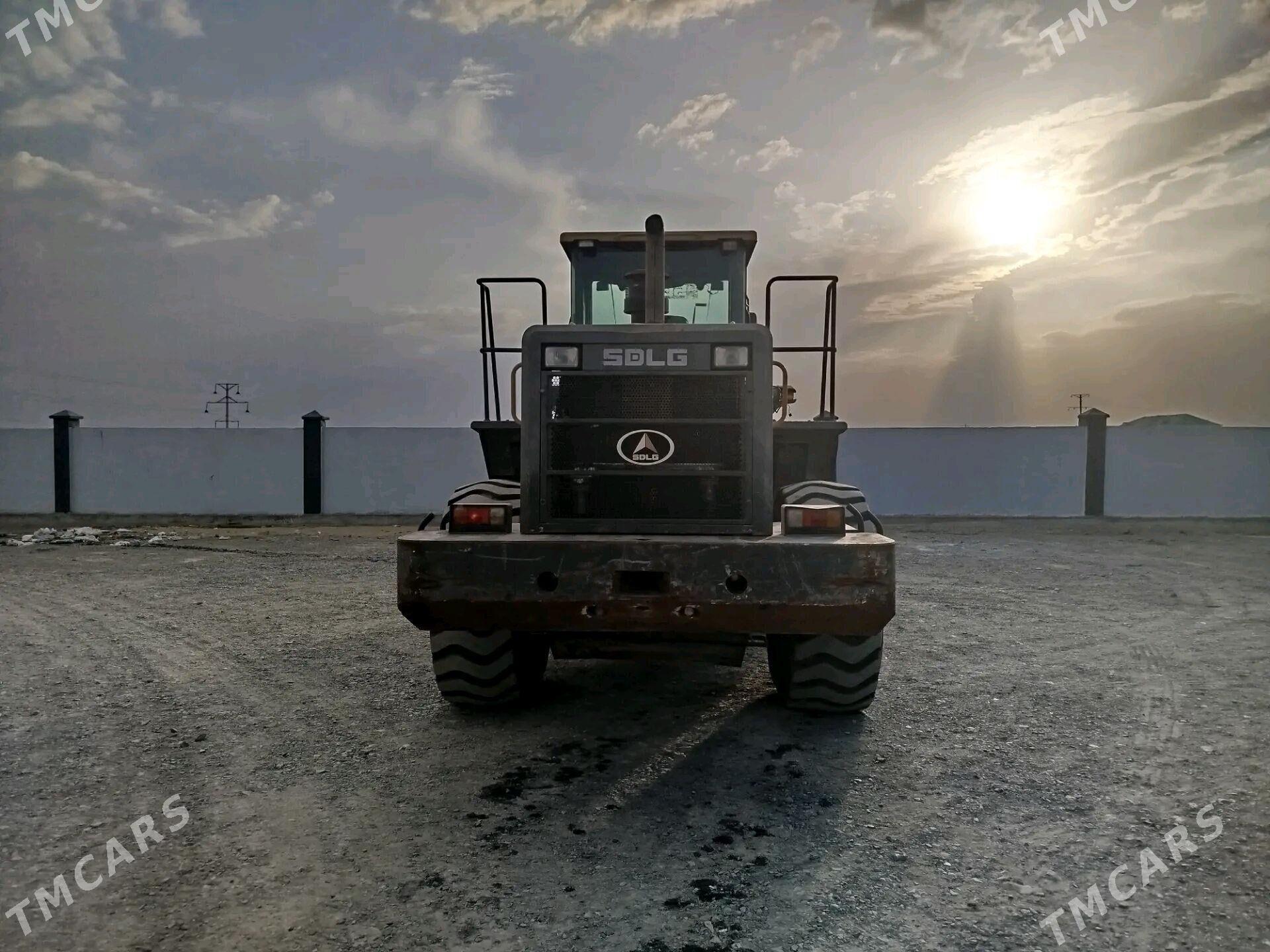 LiuGong CLG 856H 2013 - 520 000 TMT - Ашхабад - img 3