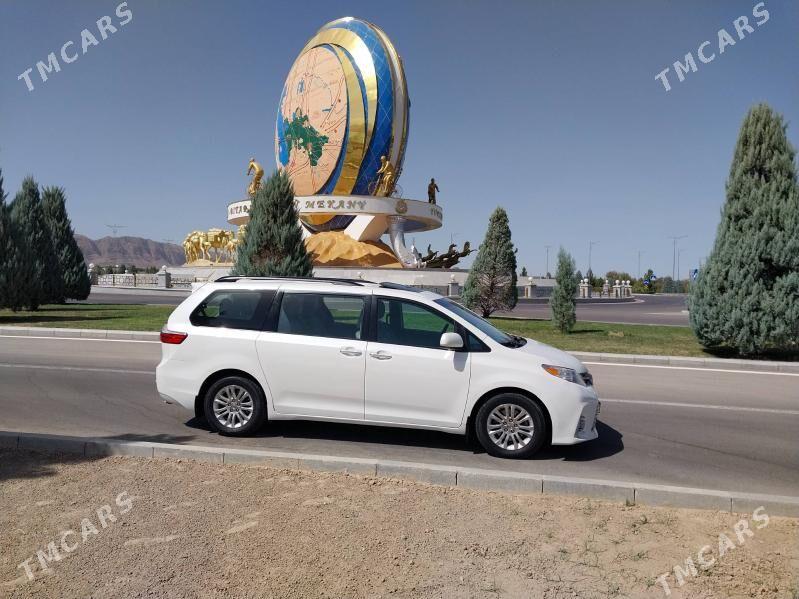 Toyota Sienna 2018 - 375 000 TMT - 8 мкр - img 7