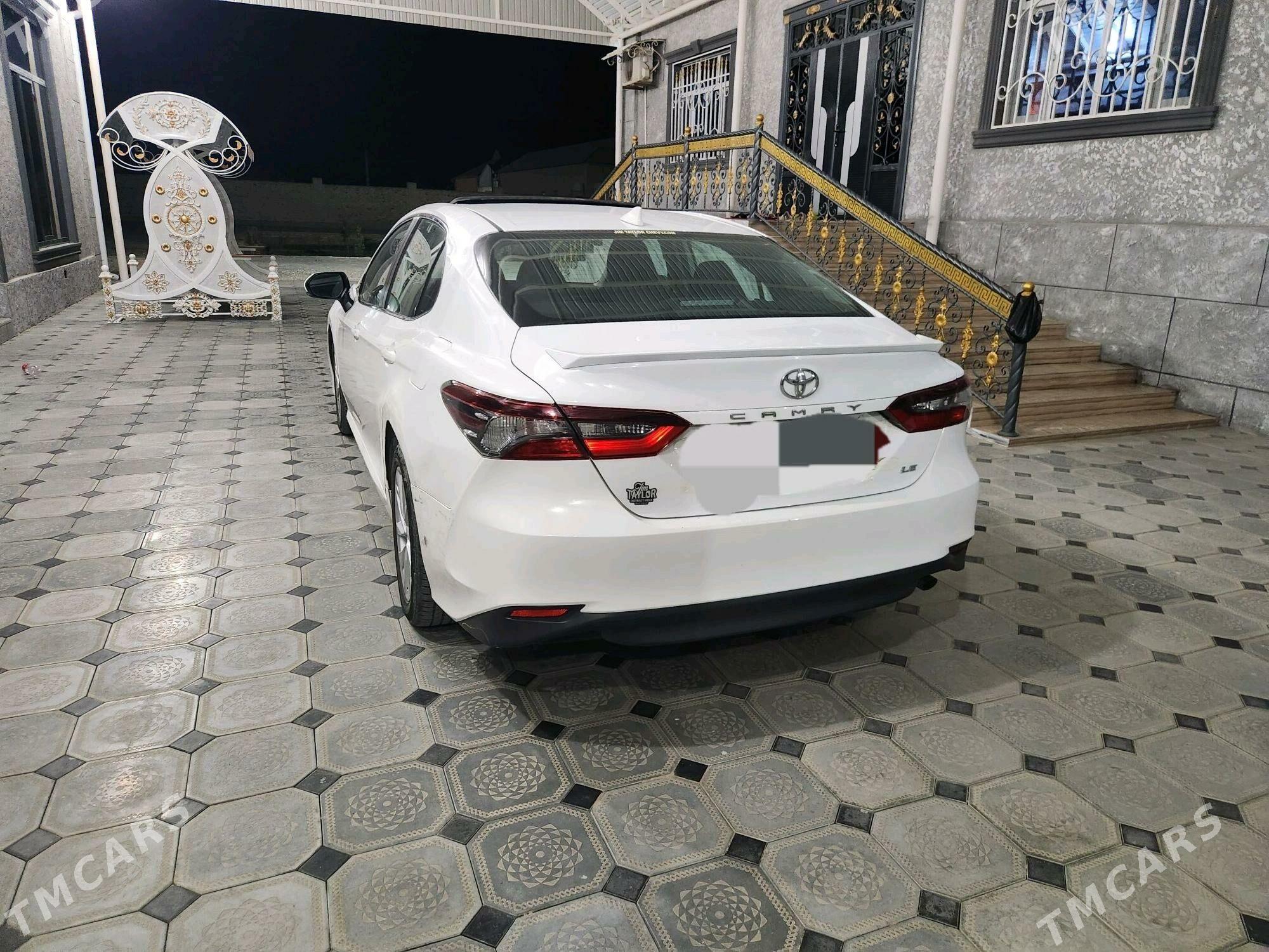 Toyota Camry 2022 - 400 000 TMT - Baýramaly - img 2