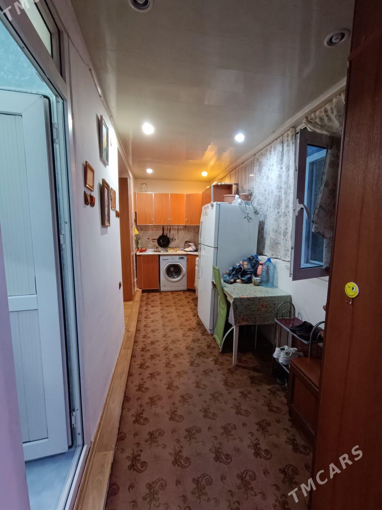 2 kom, kòne aeroport - Gagarin köç, köne Howa menzili - img 3