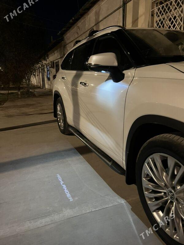 Toyota Highlander 2021 - 585 000 TMT - Дашогуз - img 10