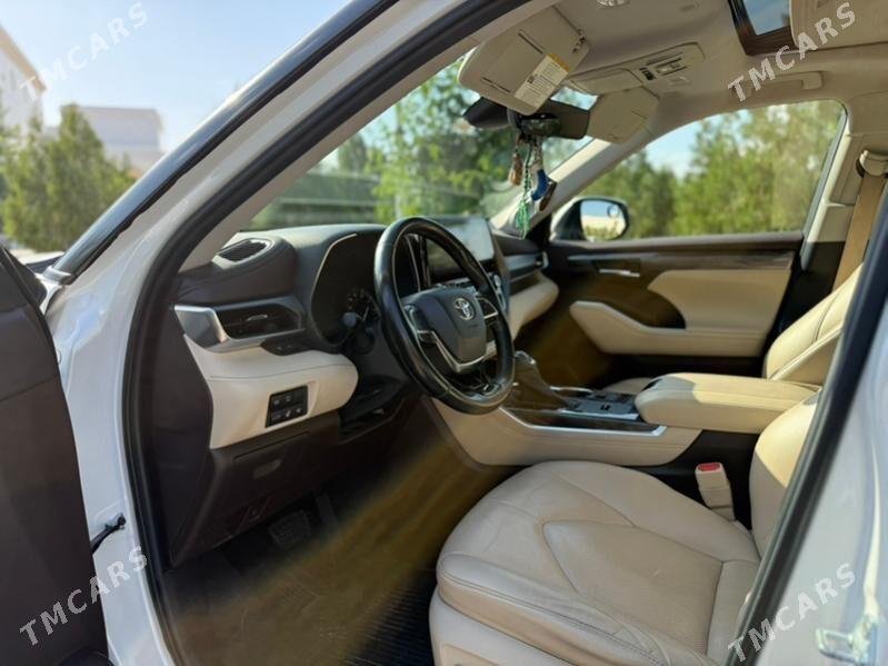 Toyota Highlander 2021 - 585 000 TMT - Дашогуз - img 8