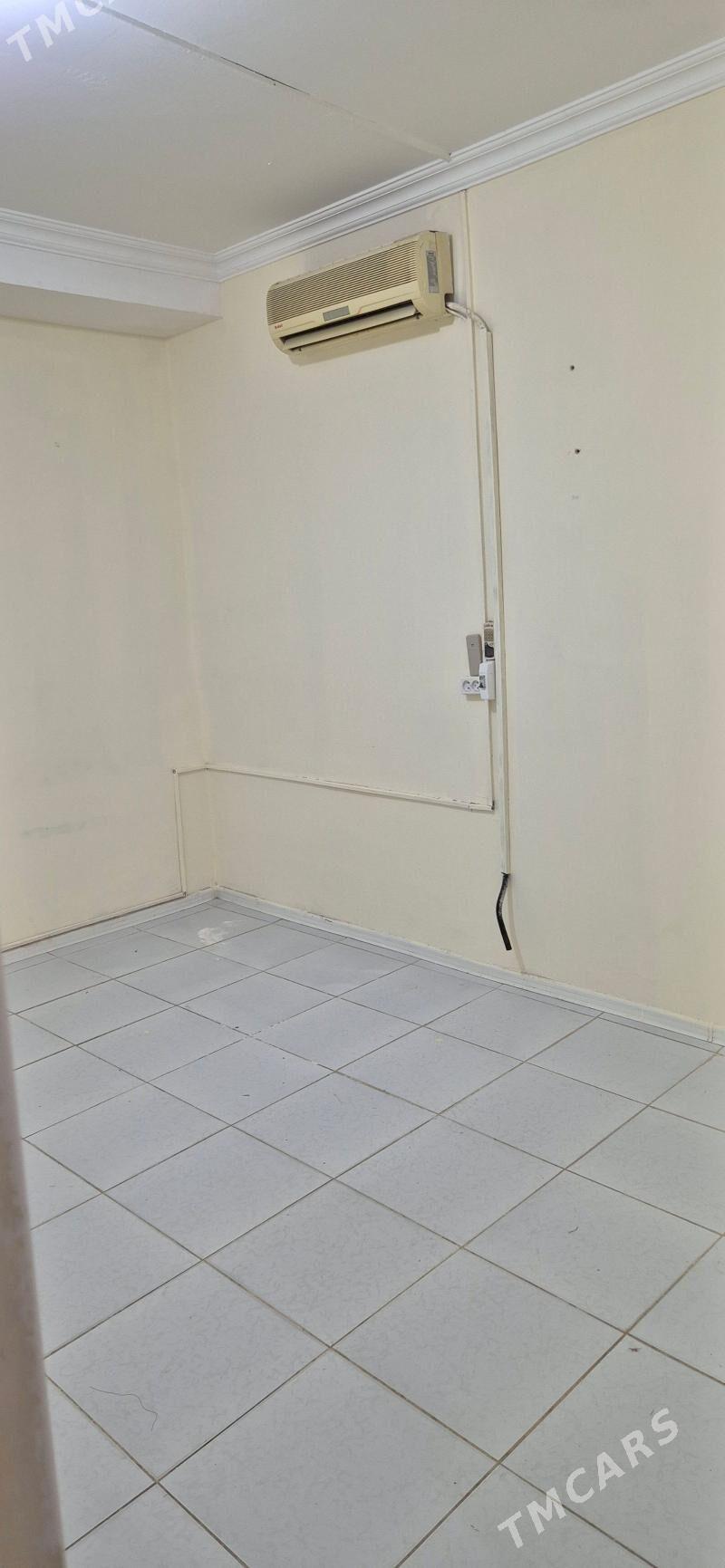 Arenda padwalda 1komnat - Мир 2 - img 3