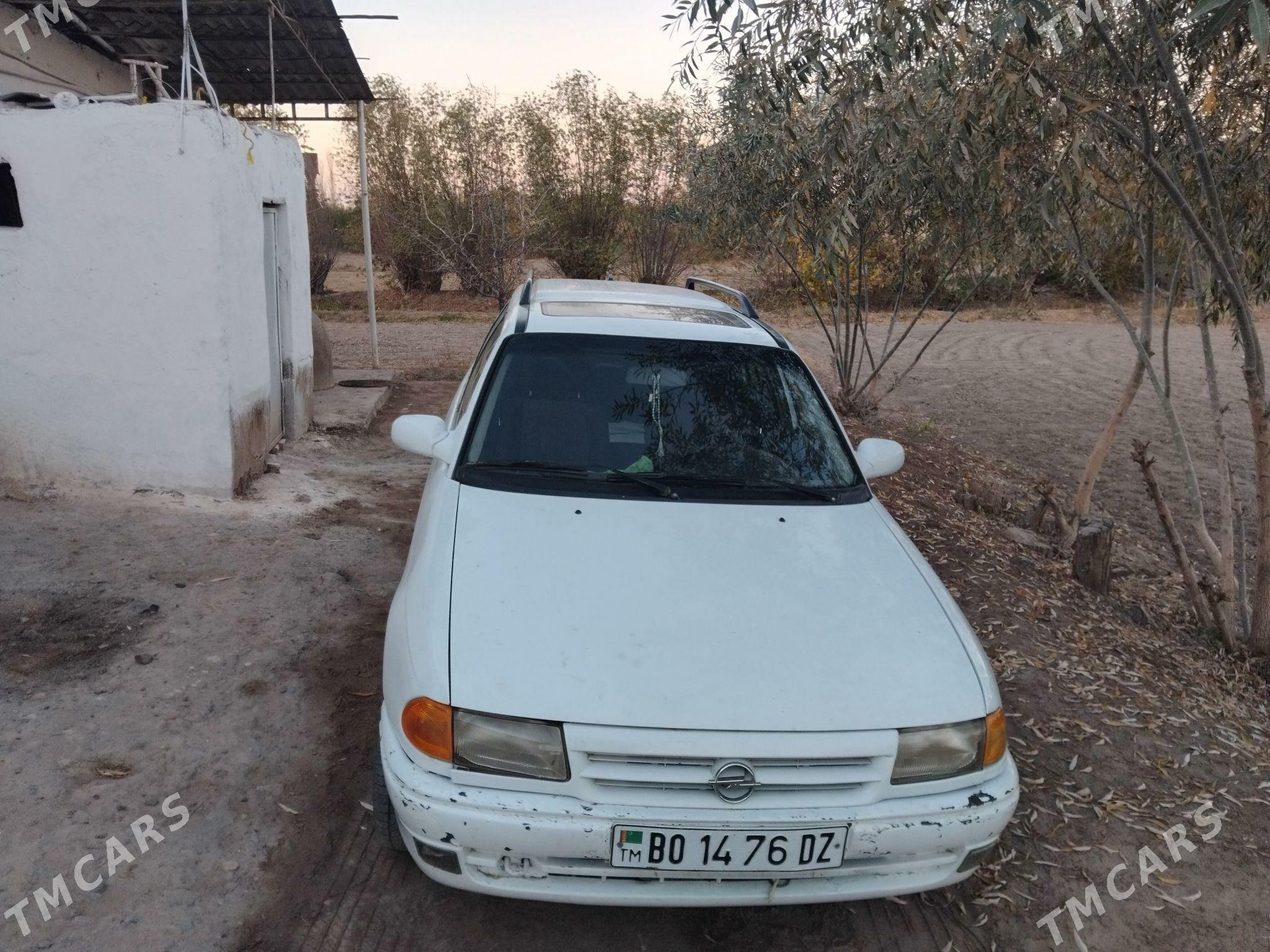 Opel Astra 1994 - 40 000 TMT - Болдумсаз - img 3