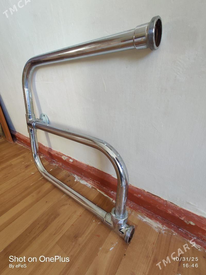 Сушилка для полотенец б/у - 30 mkr - img 1