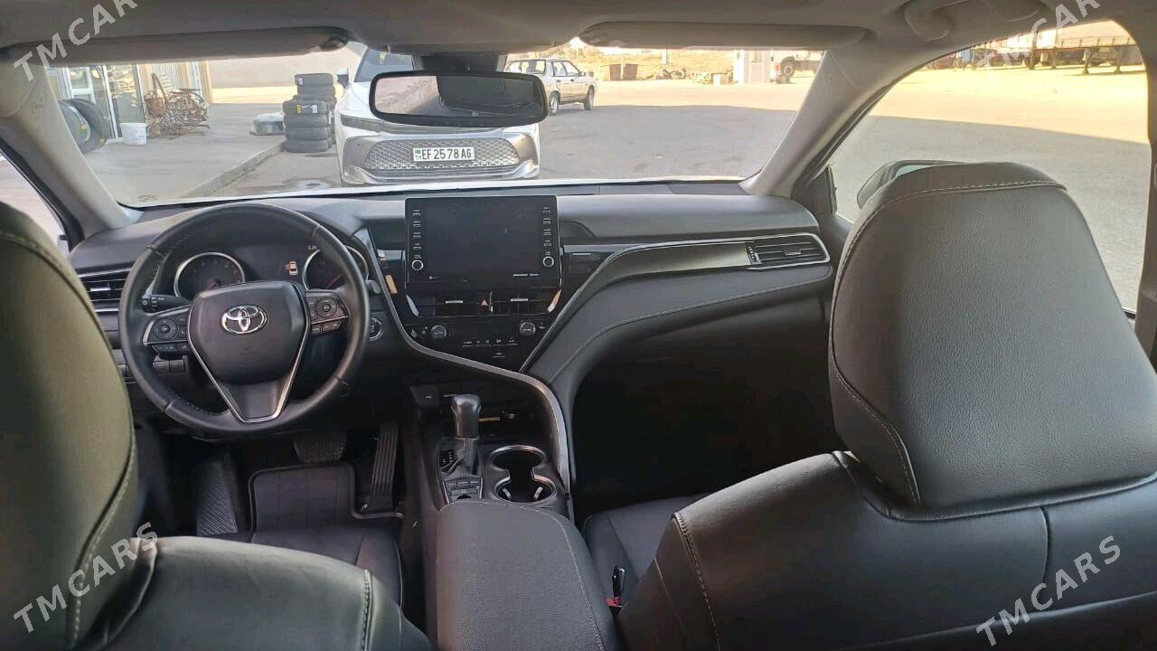 Toyota Camry 2023 - 420 000 TMT - Мары - img 7