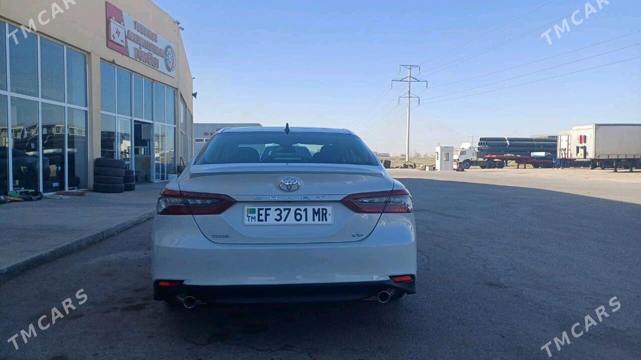 Toyota Camry 2023 - 420 000 TMT - Мары - img 4