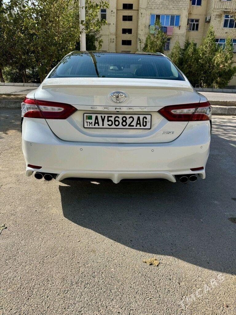 Toyota Camry 2018 - 325 000 TMT - Ашхабад - img 6