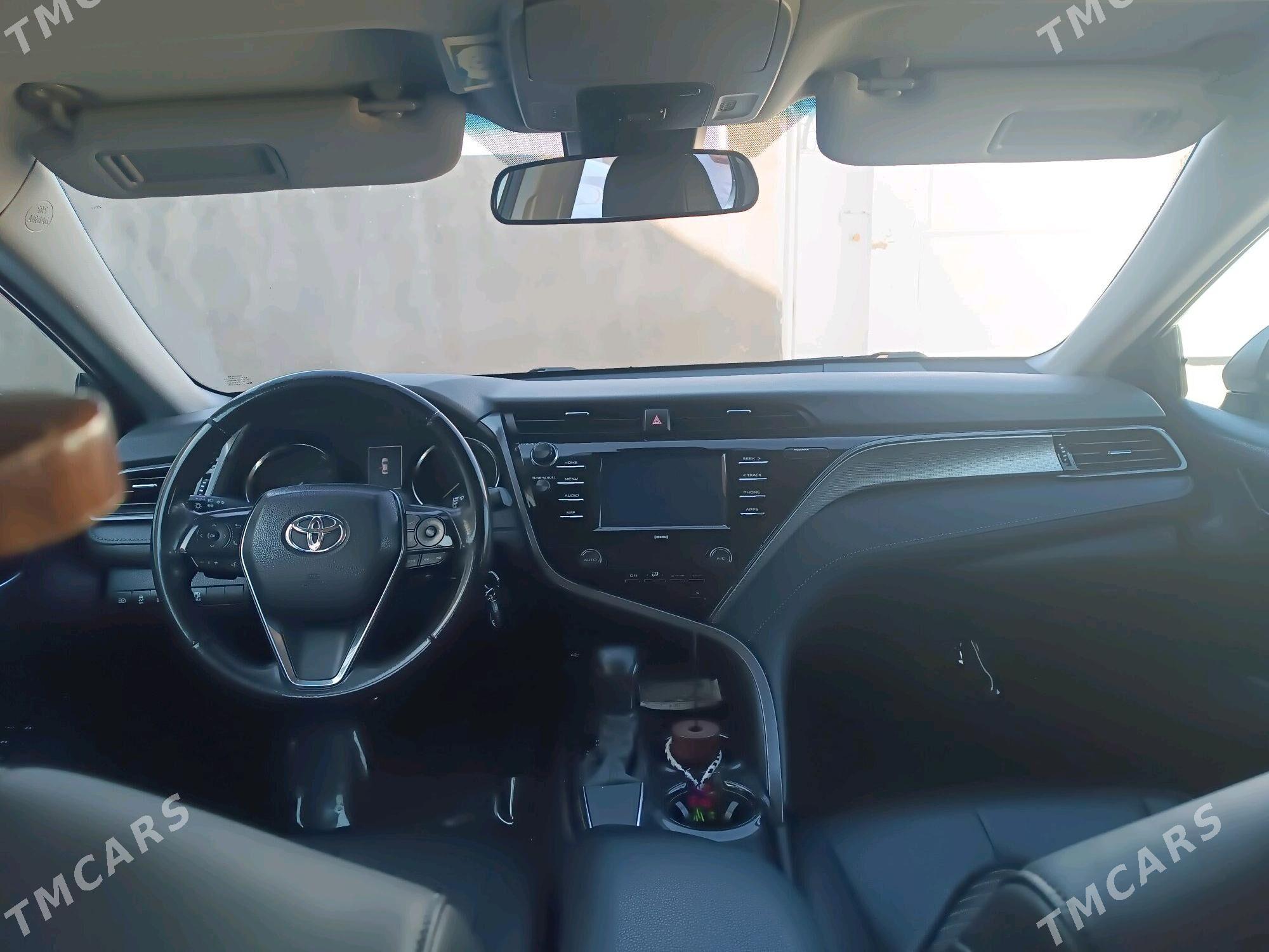 Toyota Camry 2020 - 310 000 TMT - Джебел - img 2