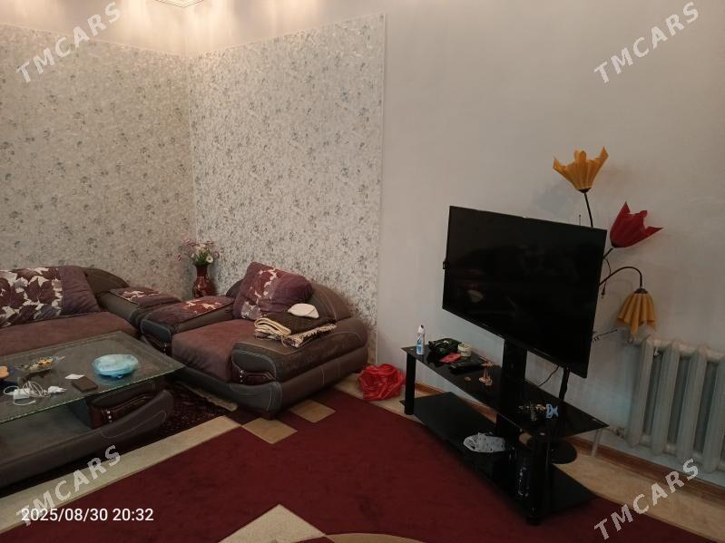 1 kom arenda jay - Hitrowka - img 3