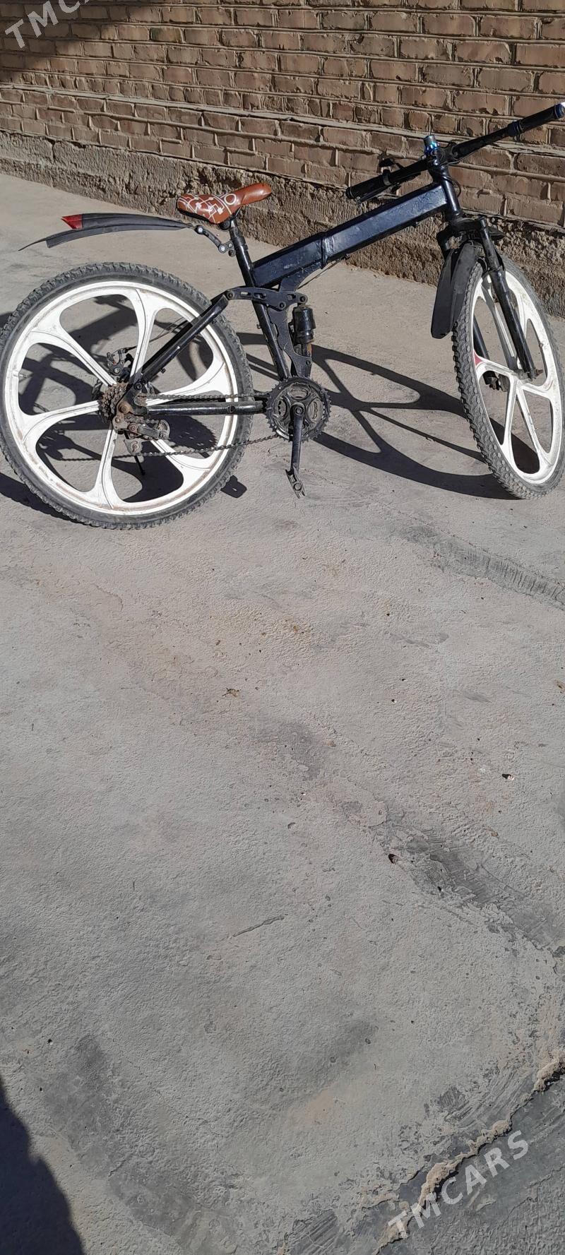 welik bmw - Байрамали - img 2