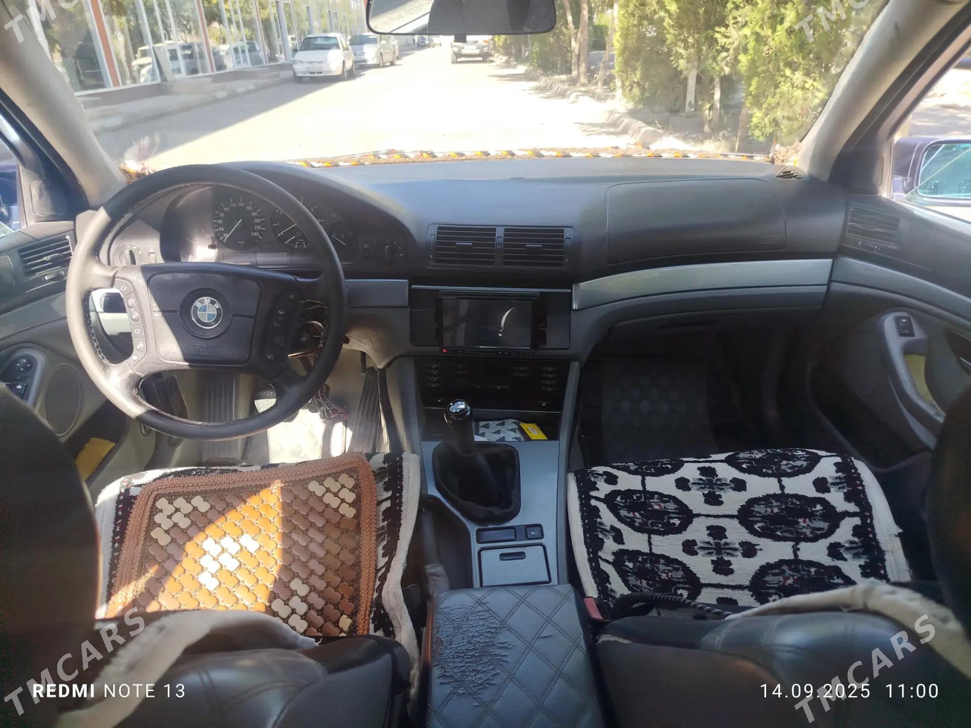 BMW E39 1999 - 75 000 TMT - Дашогуз - img 4