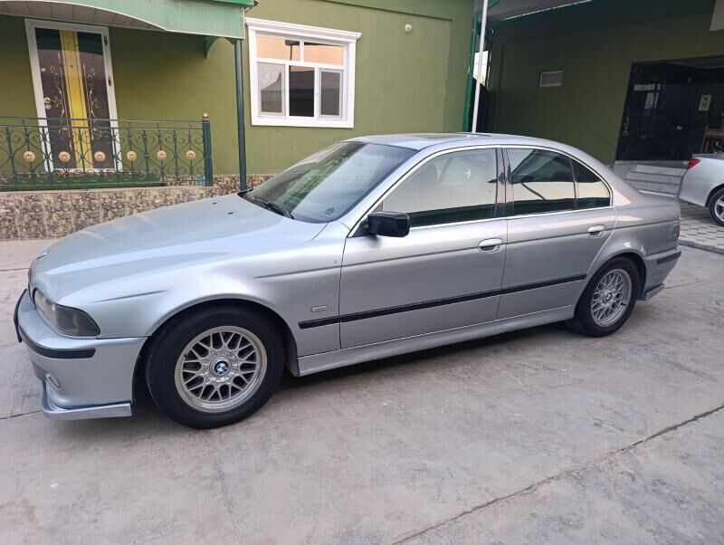 BMW E39 2003 - 120 000 TMT - Байрамали - img 4