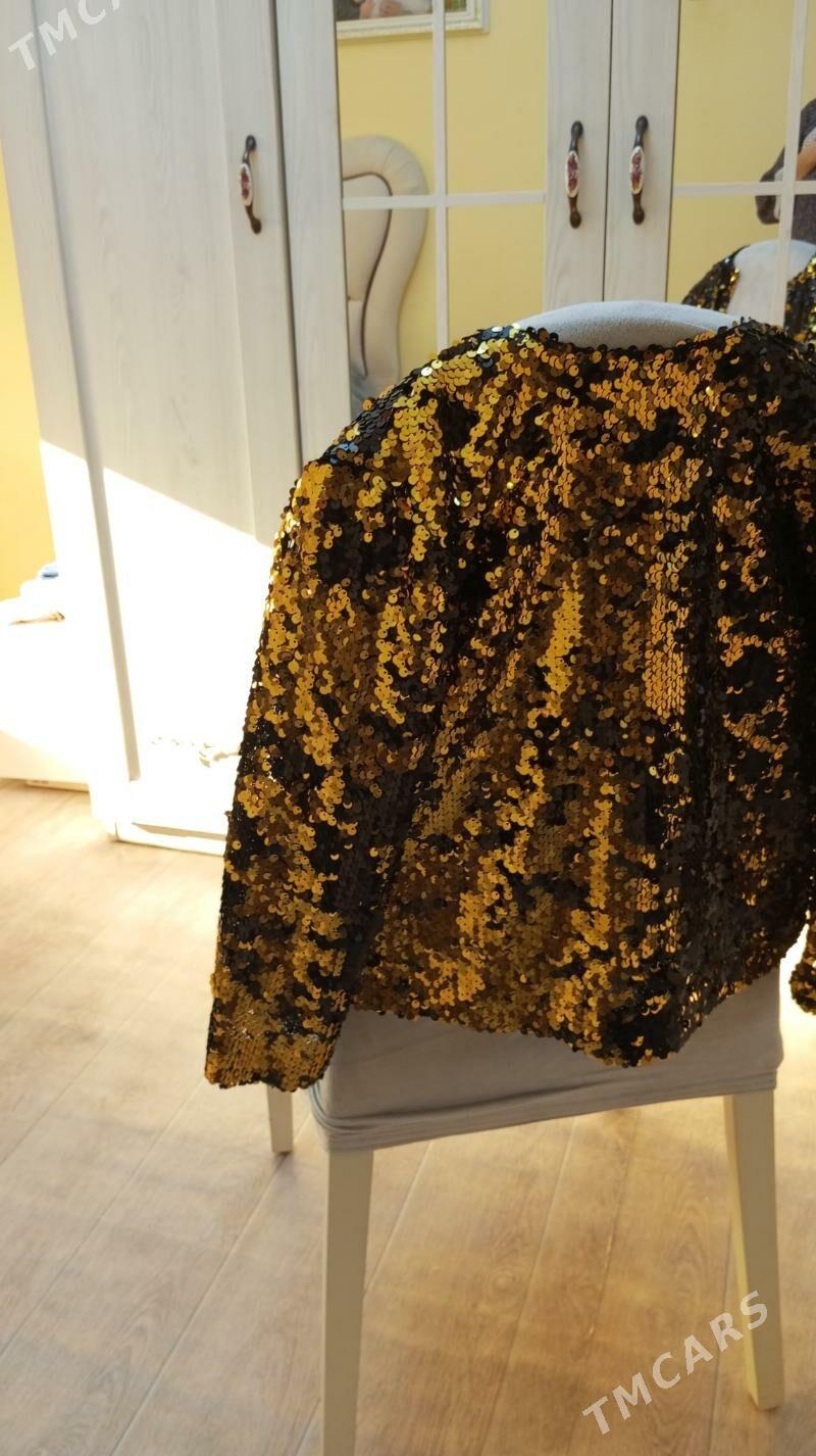 пиджаки и абая - Türkmenbaşy - img 1