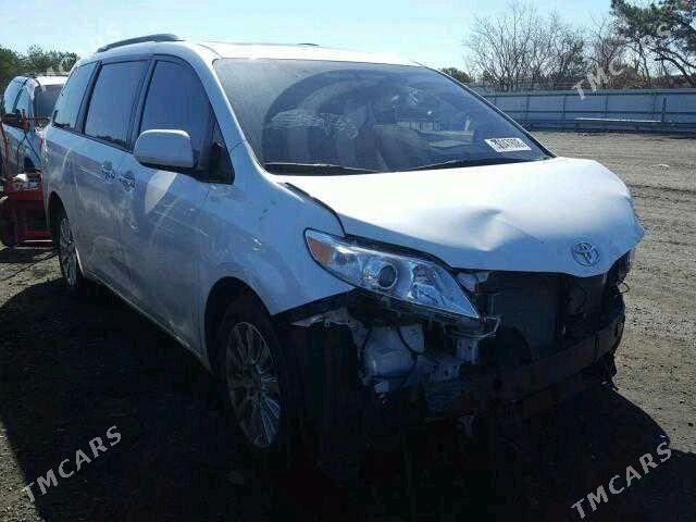 Toyota Sienna 2016 - 390 000 TMT - Aşgabat - img 10