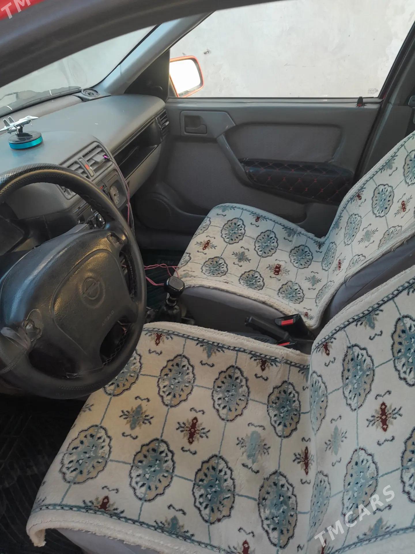 Opel Vectra 1993 - 50 000 TMT - Şabat etr. - img 6