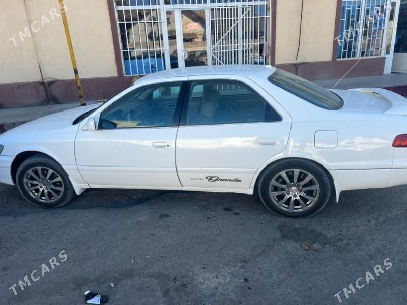 Toyota Camry 2000 - 125 000 TMT - Türkmenabat - img 2