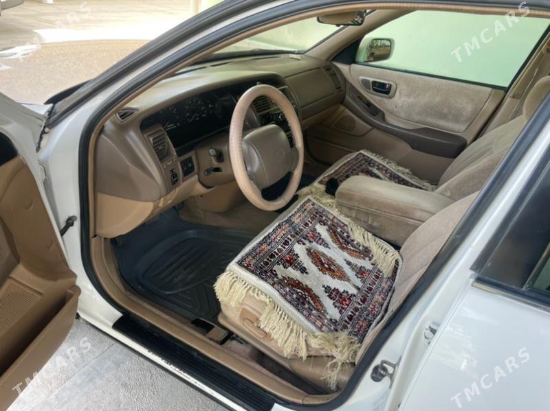 Toyota Avalon 1997 - 125 000 TMT - Мары - img 3