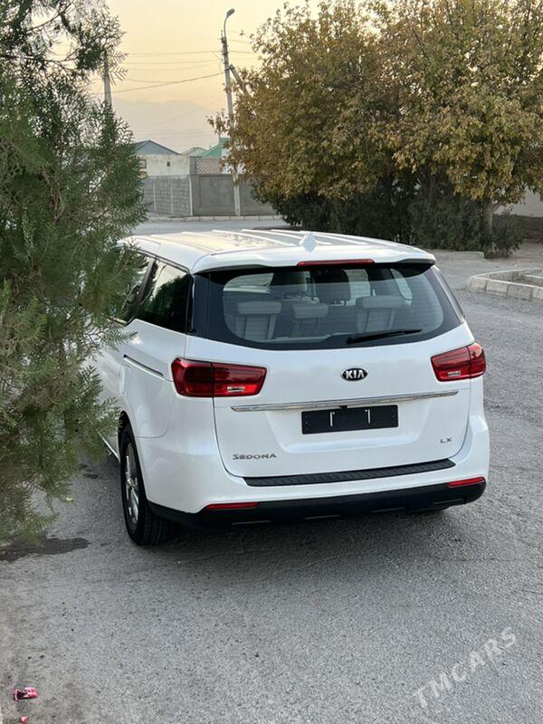 Kia Sedona 2019 - 330 000 TMT - Ашхабад - img 9