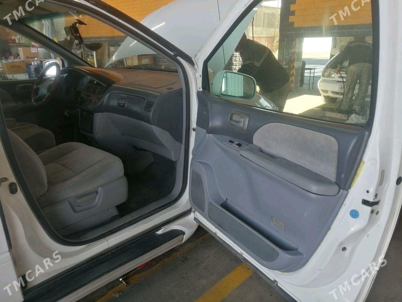 Toyota Sienna 2002 - 145 000 TMT - Mary - img 4