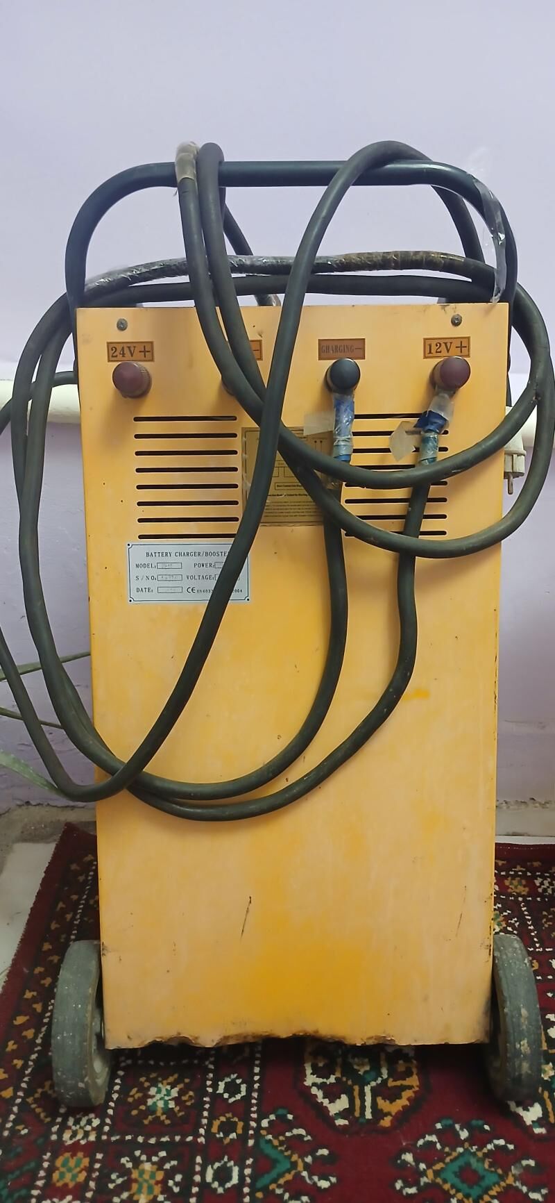 Аккумулятор зарядник 1 600 TMT - Дашогуз - img 1