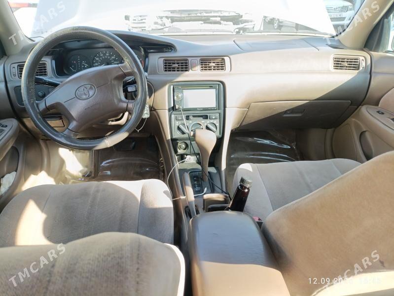 Toyota Camry 1998 - 148 000 TMT - Мары - img 3