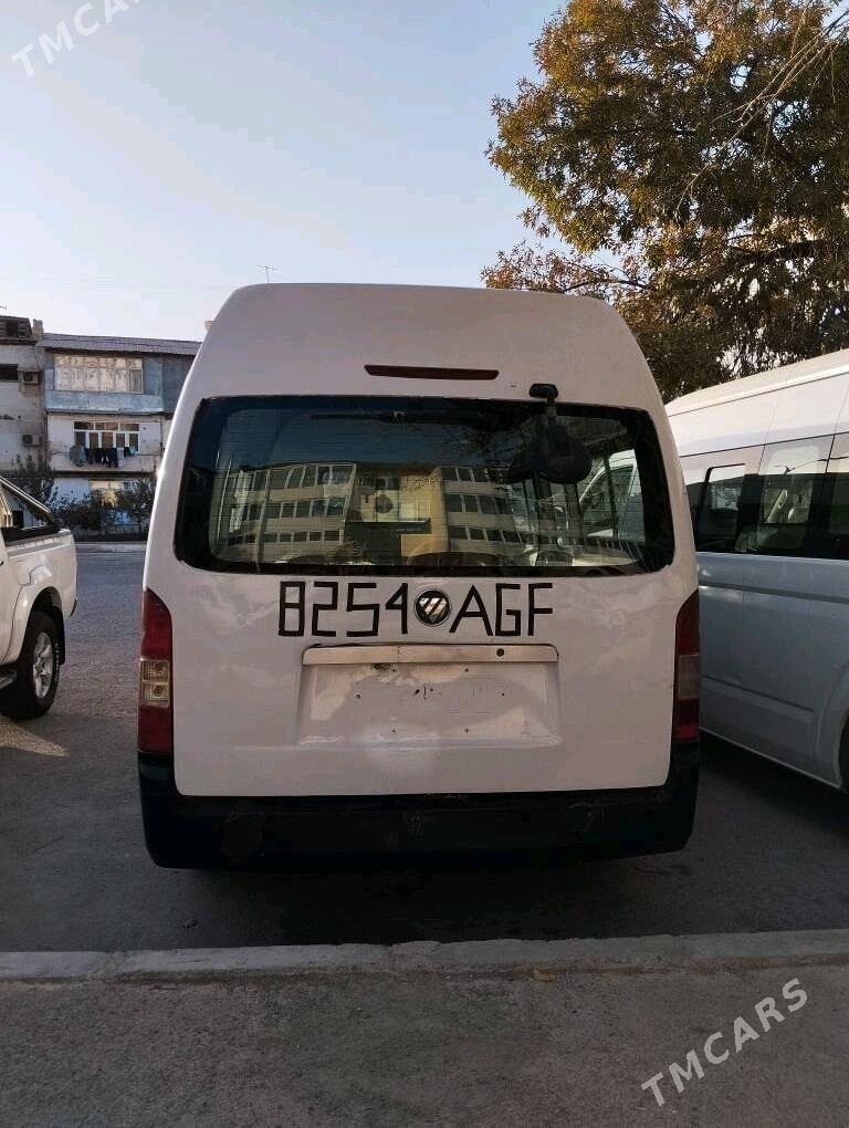 Toyota Hiace 2015 - 135 000 TMT - Aşgabat - img 3