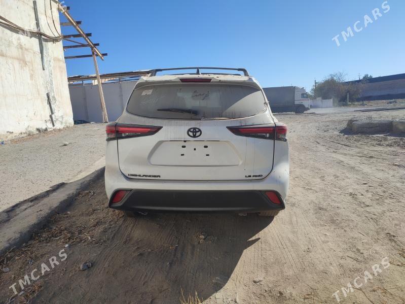 Toyota Highlander 2024 - 520 000 TMT - Туркменабат - img 2