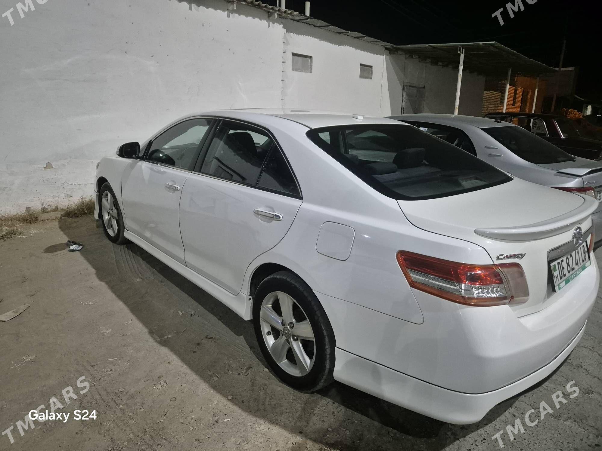 Toyota Camry 2011 - 200 000 TMT - Farap - img 5