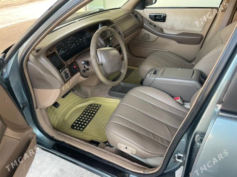 Toyota Avalon 1996 - 125 000 TMT - Мары - img 5