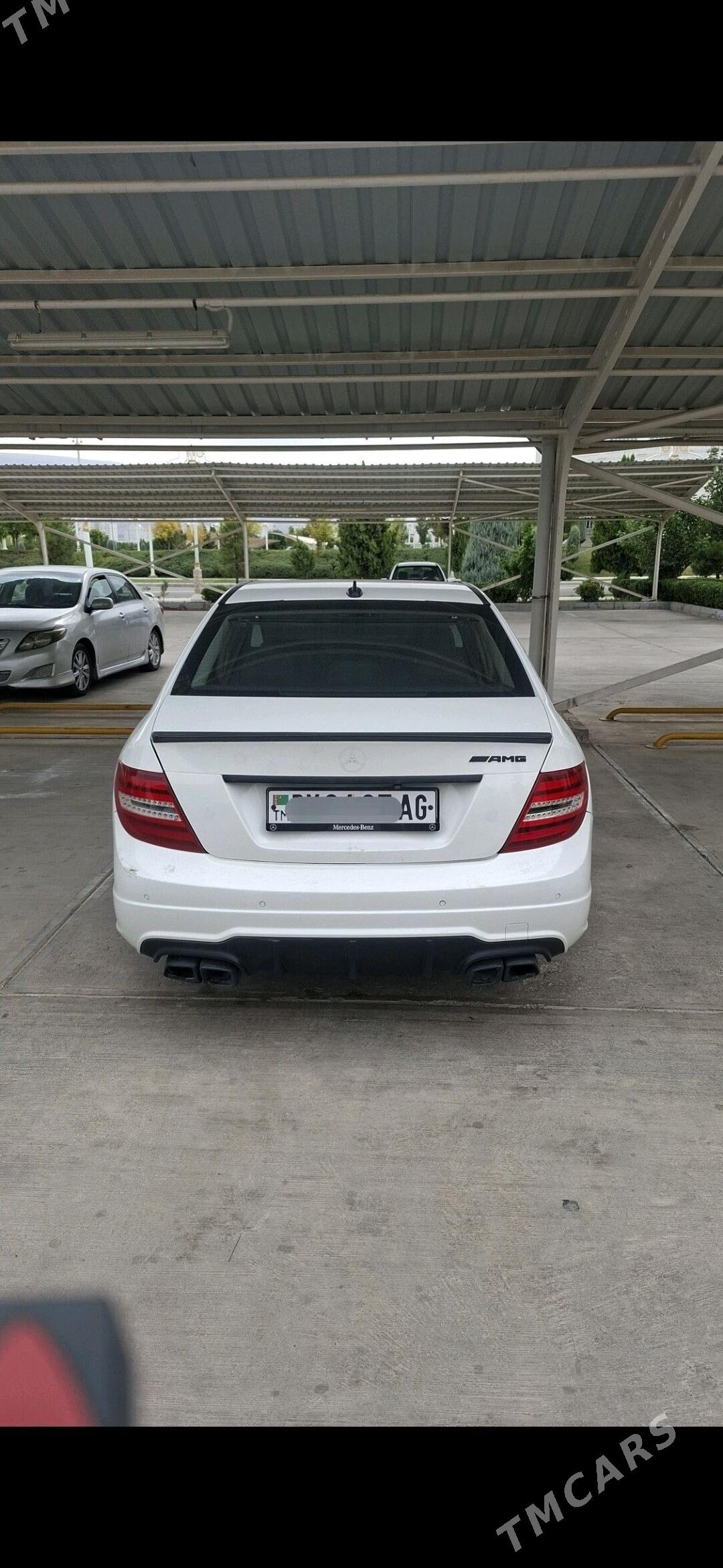 Mercedes-Benz C-Class 2011 - 210 000 TMT - 30 мкр - img 1