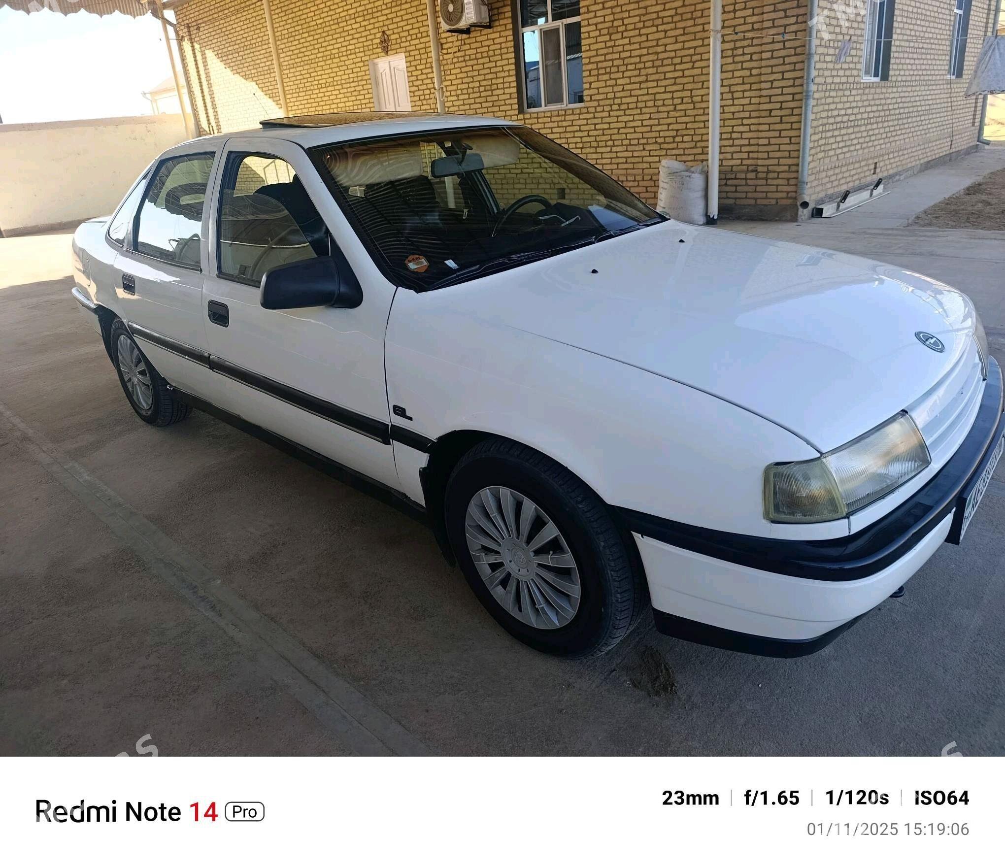 Opel Vectra 1992 - 39 000 TMT - Векильбазар - img 4