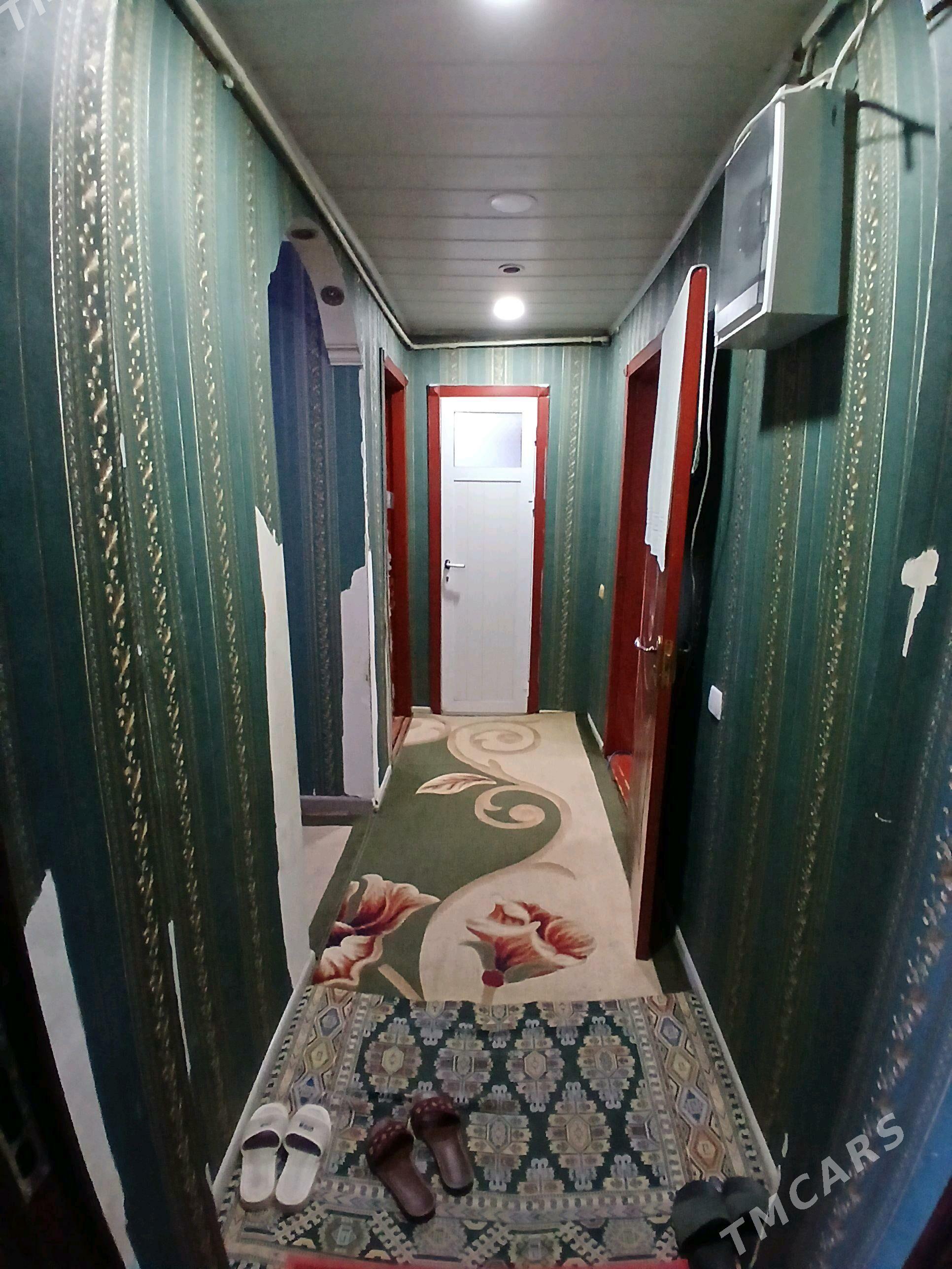 3ком 6мкр 1 этаж - 6 мкр - img 3