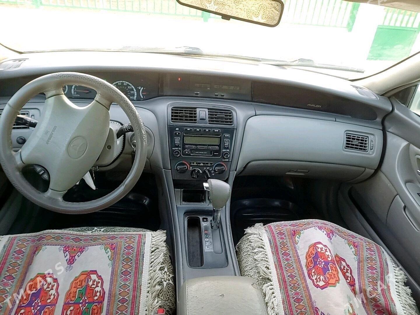 Toyota Avalon 2001 - 125 000 TMT - Sarahs - img 1