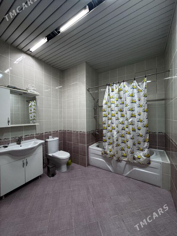 Padwoyski Elitka 3komnat 2etaj - Aşgabat - img 2