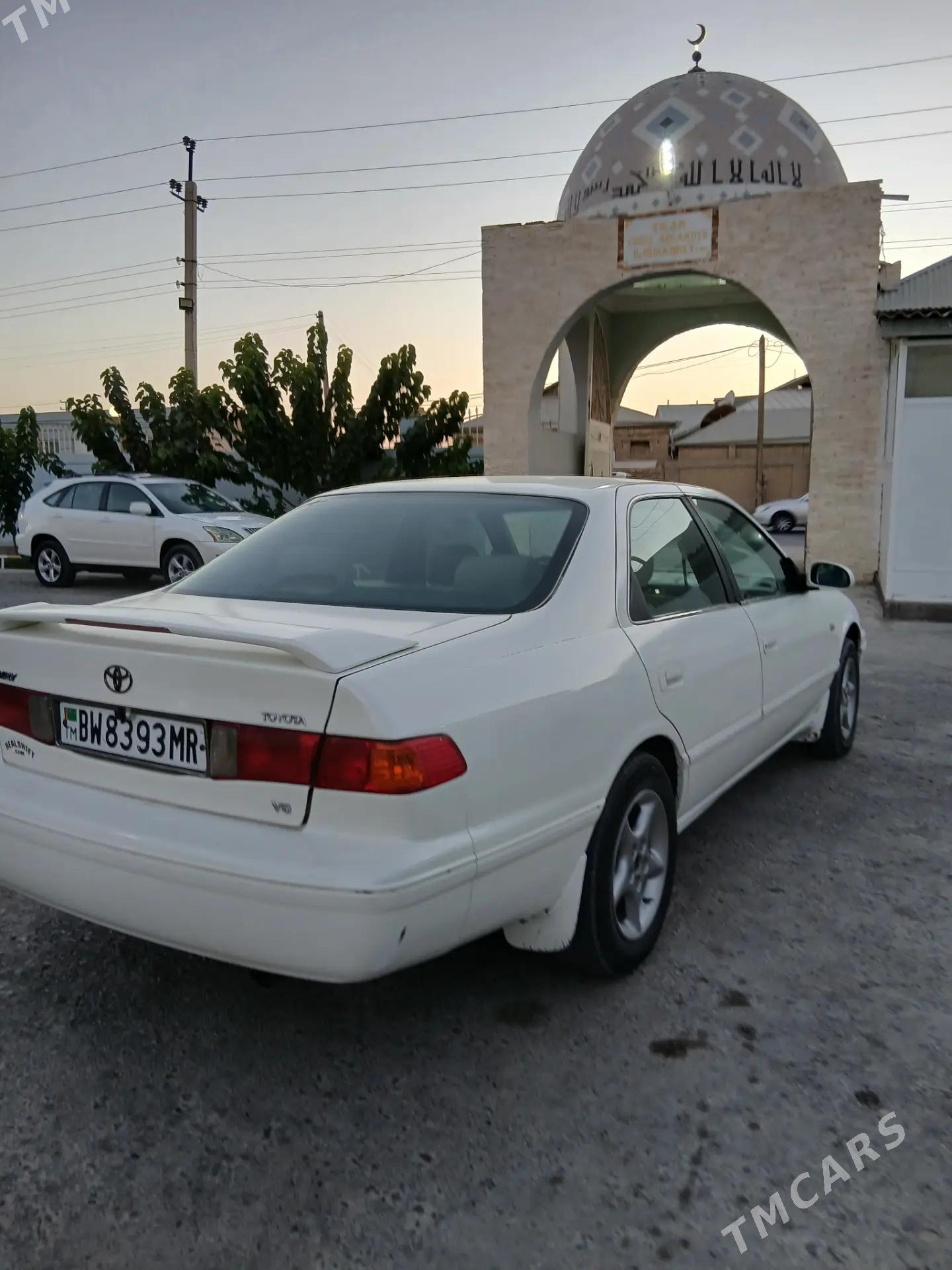 Toyota Camry 2000 - 140 000 TMT - Mary - img 1
