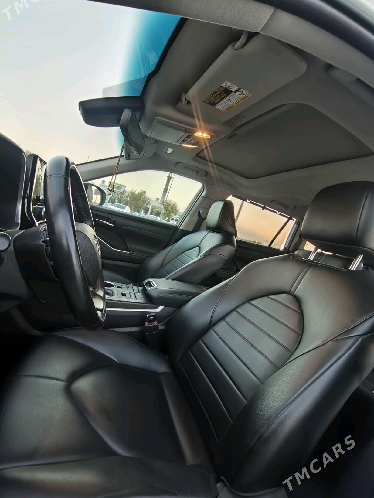 Toyota Highlander 2022 - 520 000 TMT - Ашхабад - img 9