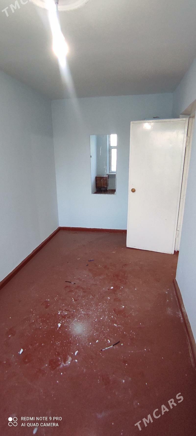 Satlyk 3/3 etajy 4kom - 9 мкр - img 7