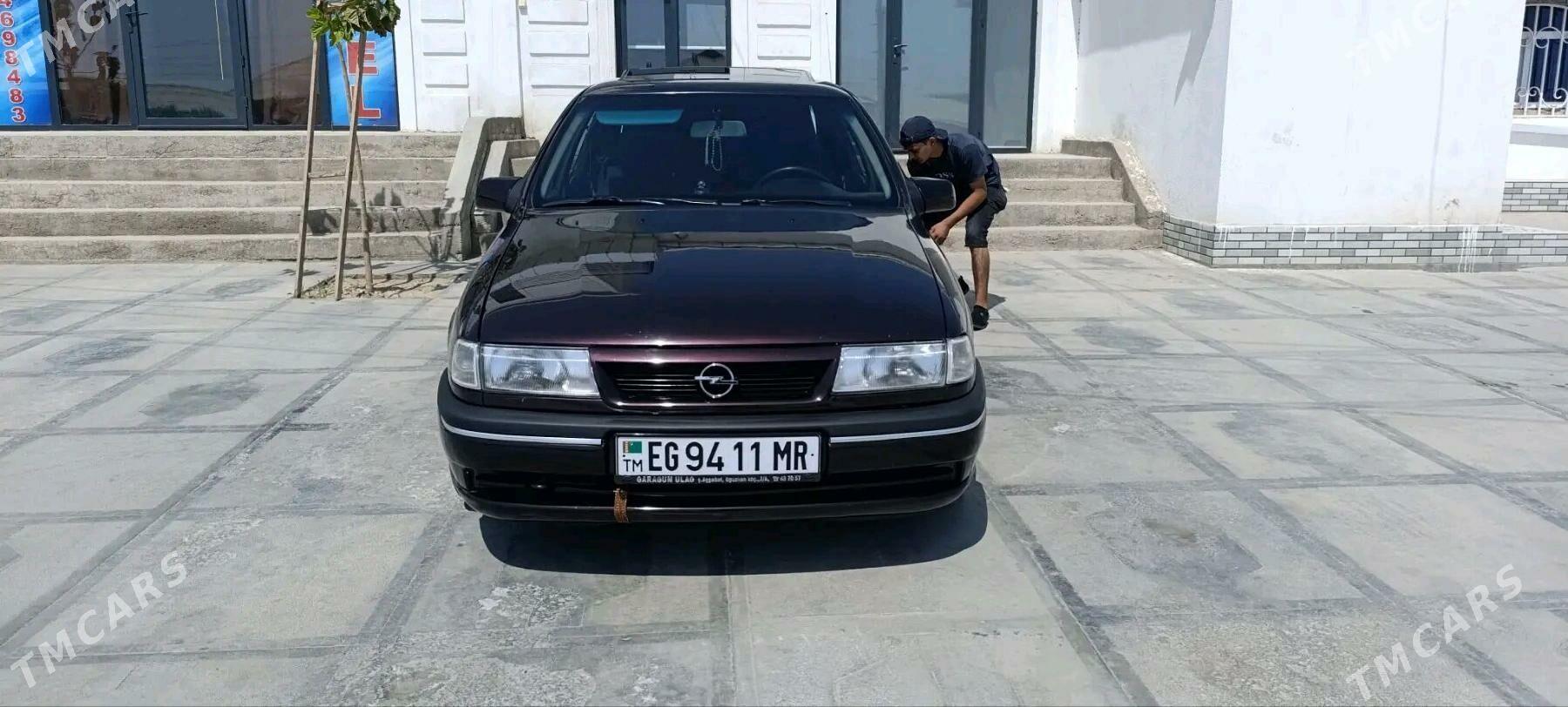 Opel Vectra 1992 - 63 000 TMT - Мары - img 2