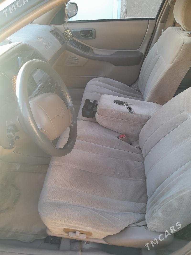 Toyota Avalon 1996 - 135 000 TMT - Сакарчага - img 8