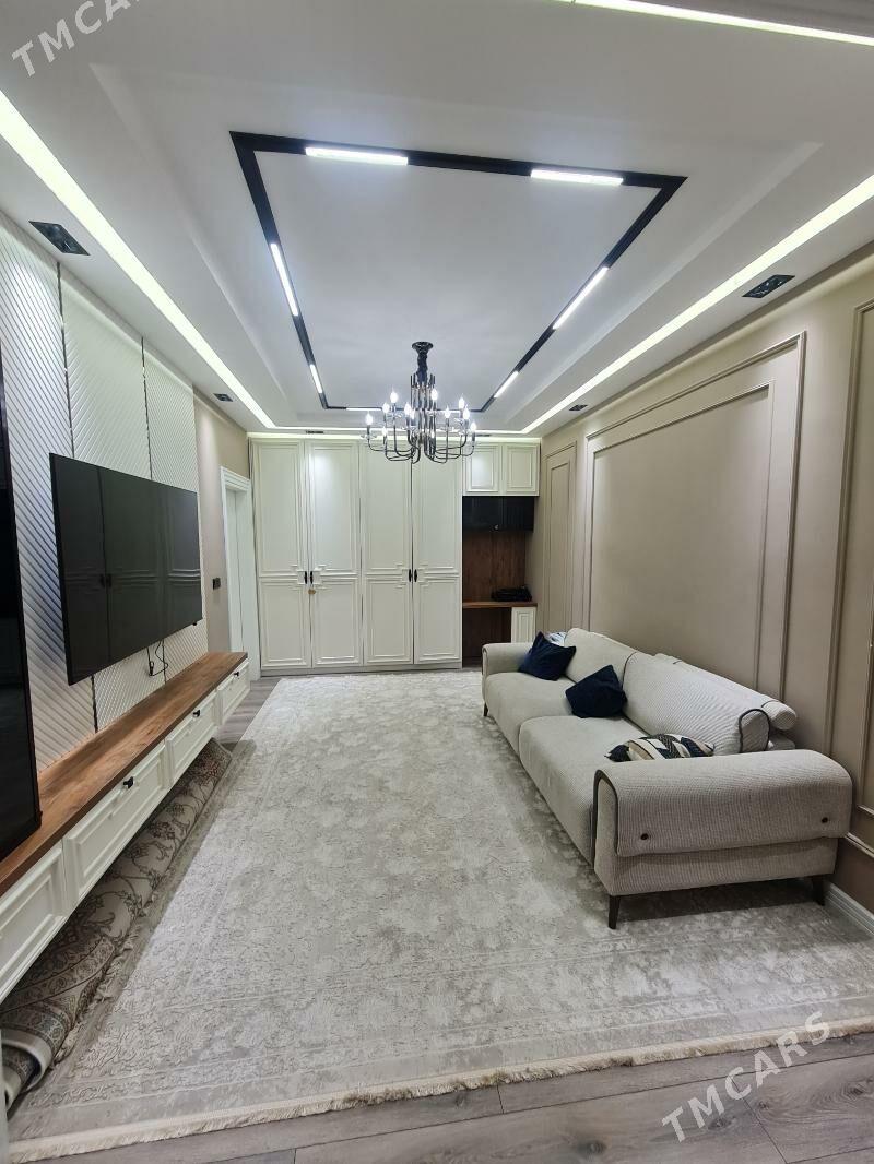 11 mkr - 11 mkr - img 2