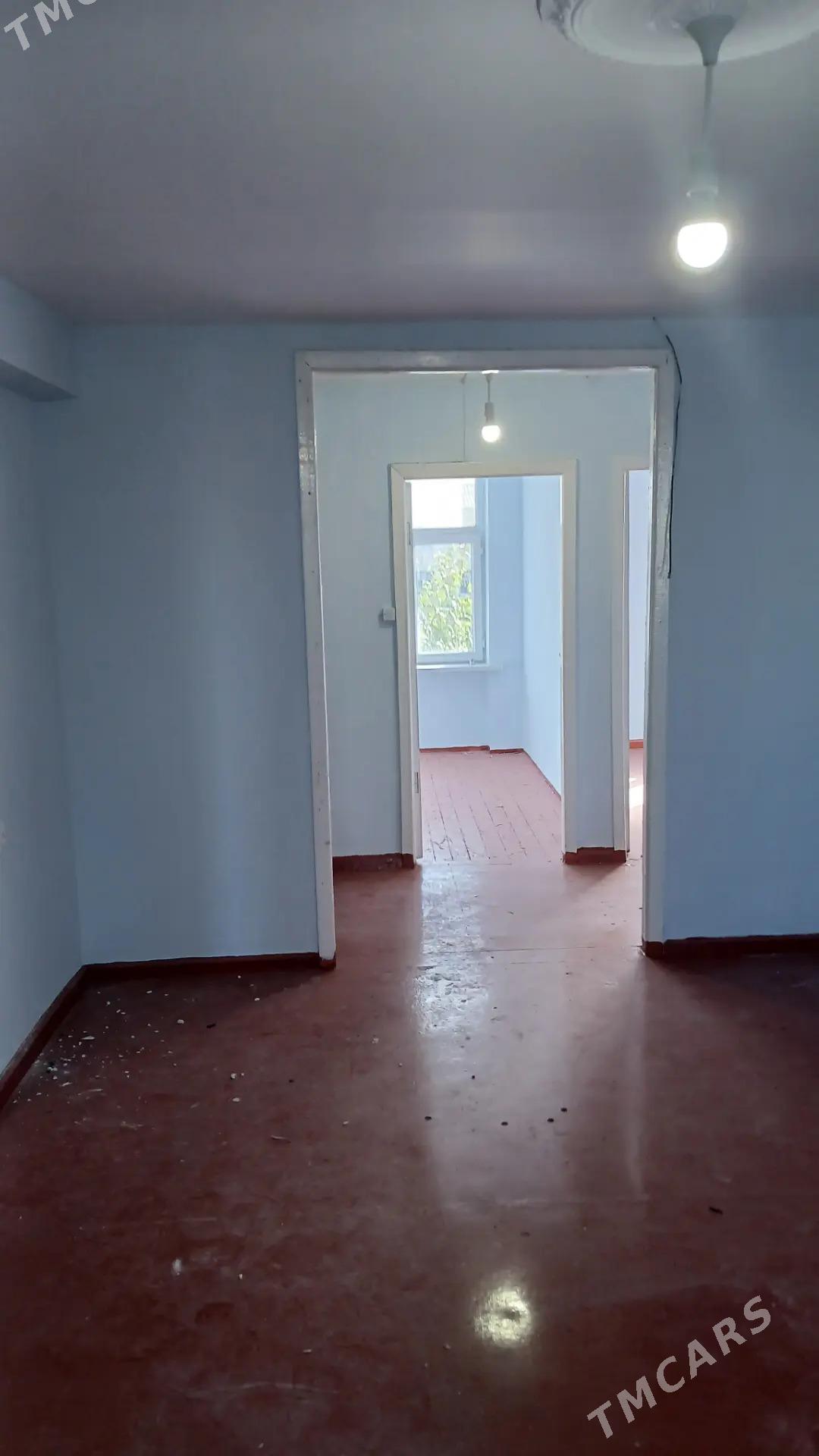 Satlyk 9 mkr 4 komnat - 9 мкр - img 3