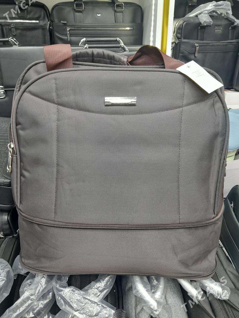 Sumka - Garaşsyzlygyň 15 ýyllygy Söwda Merkezi - img 1